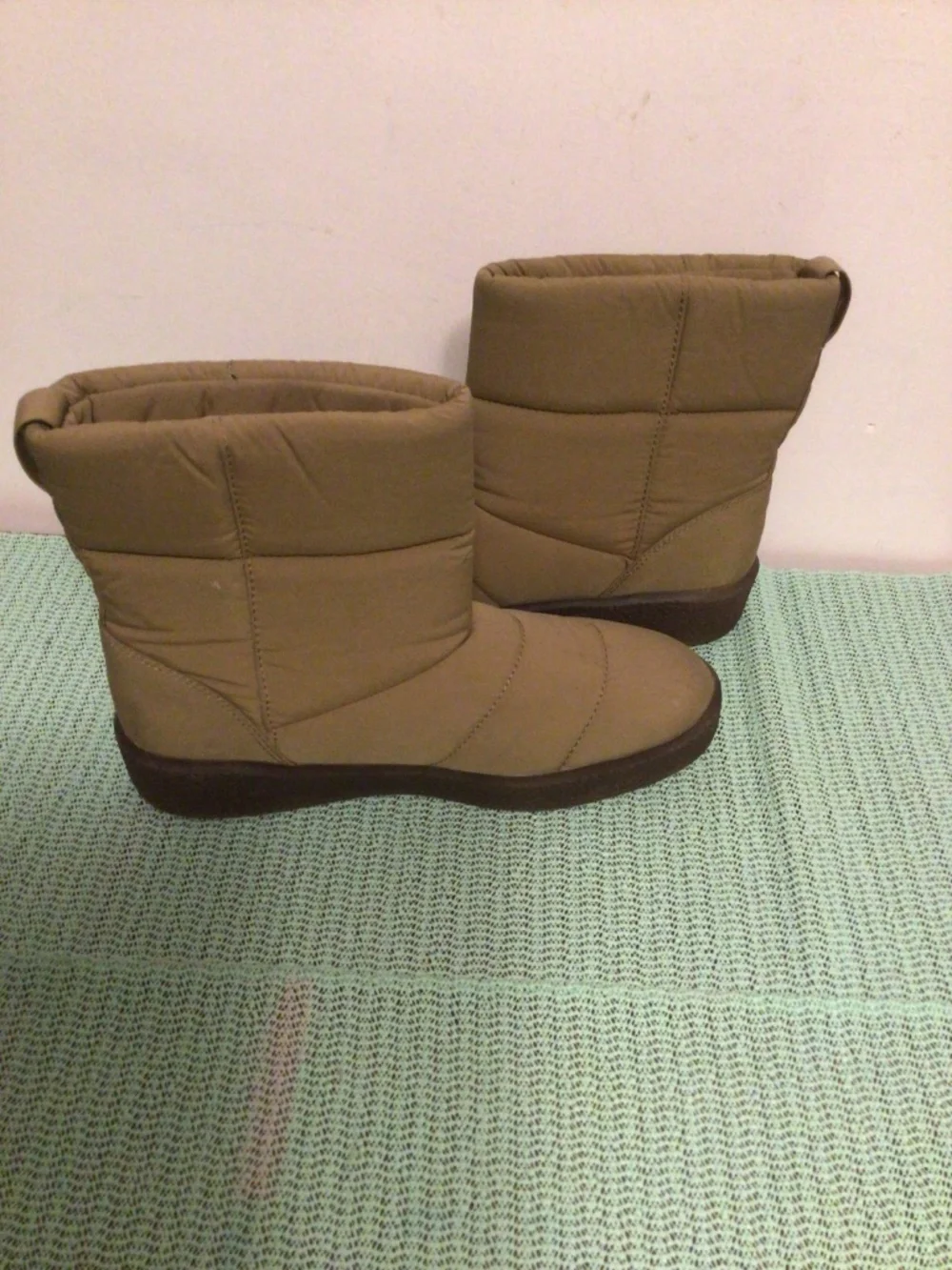 Madewell textile quilted slip on boots versatile cozy comfy warm boots SZ 12